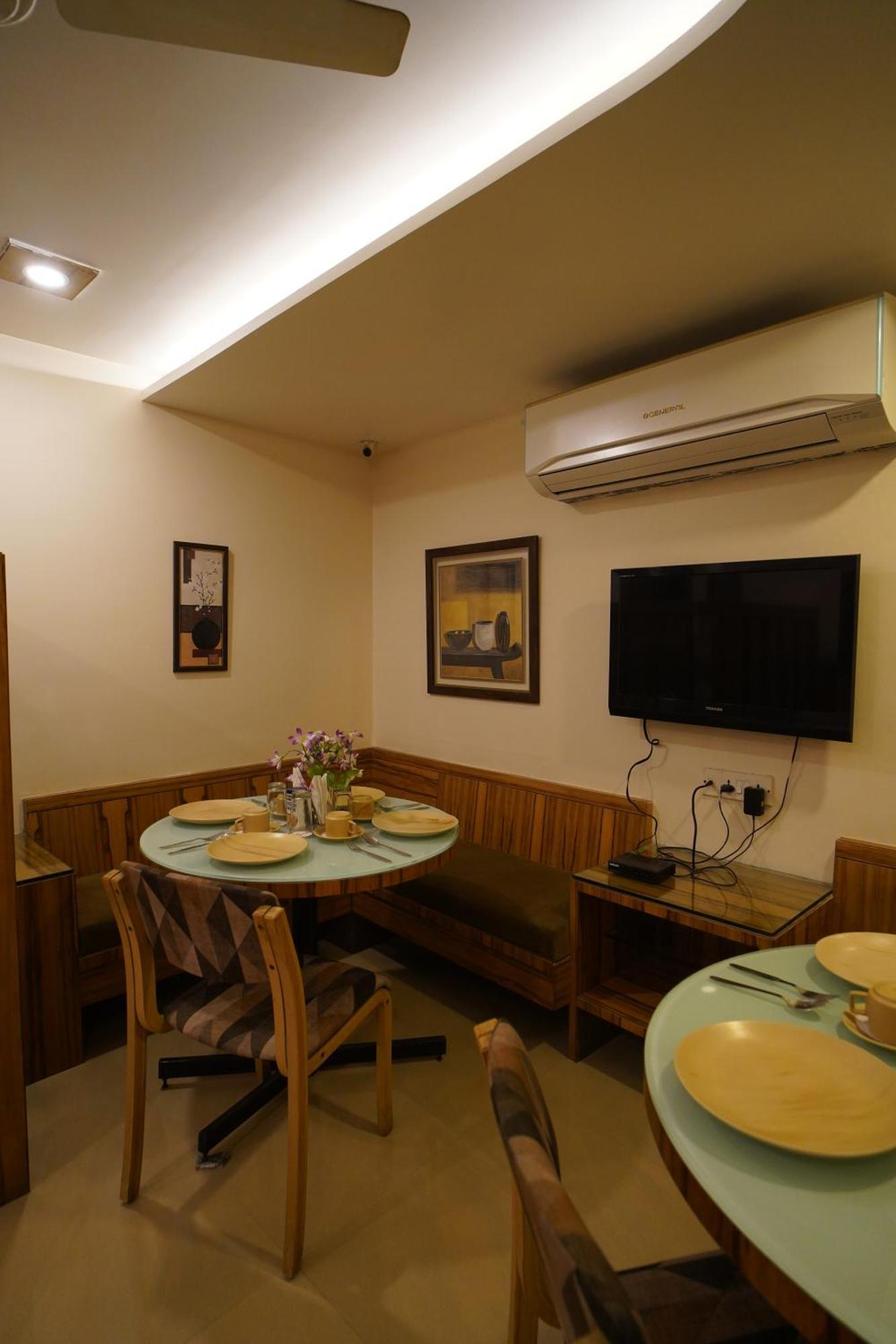 Hotel Gk Palace Bhopal Ngoại thất bức ảnh